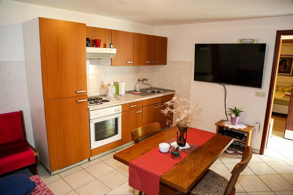 Apartments Divkovic Hvar Town Bilik gambar
