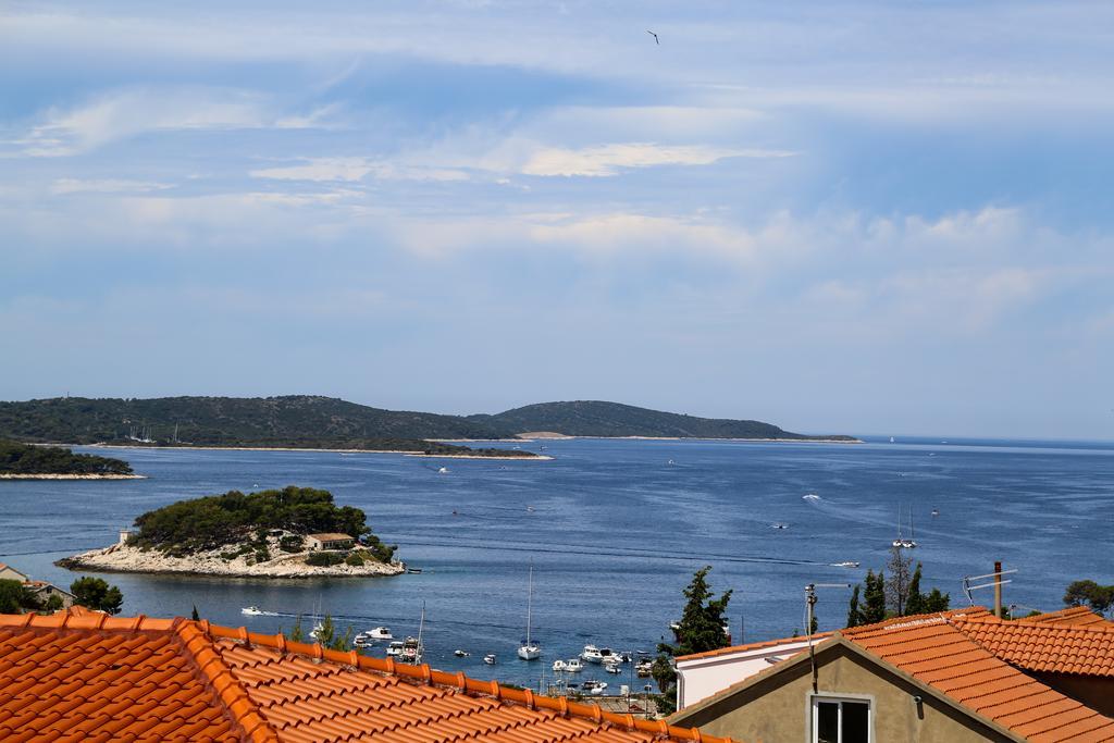 Apartments Divkovic Hvar Town Luaran gambar
